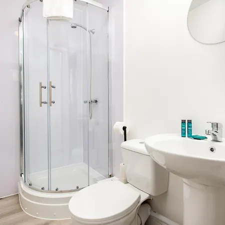 Charming Flat In Vibrant Redfield * Bristol